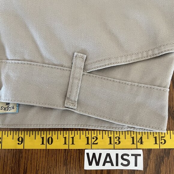 Riders Women's Chino Pants Size 8M Easy Care Straight Leg Mid Rise Stretch Beige - Picture 7 of 10